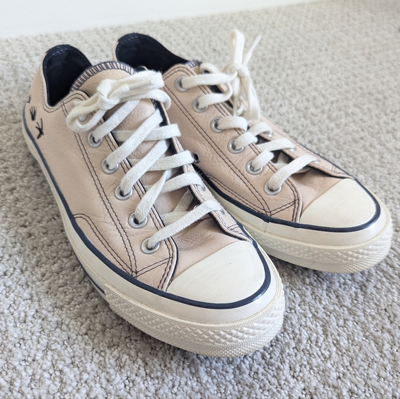 Converse All-Star Light Pink Size 9 Chuck Taylors Customized Birds - Picture 6 of 7